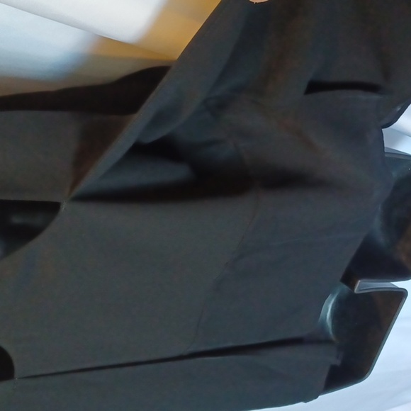 Halston Heritage Sequin Tank Size 8, lined - Picture 7 of 9